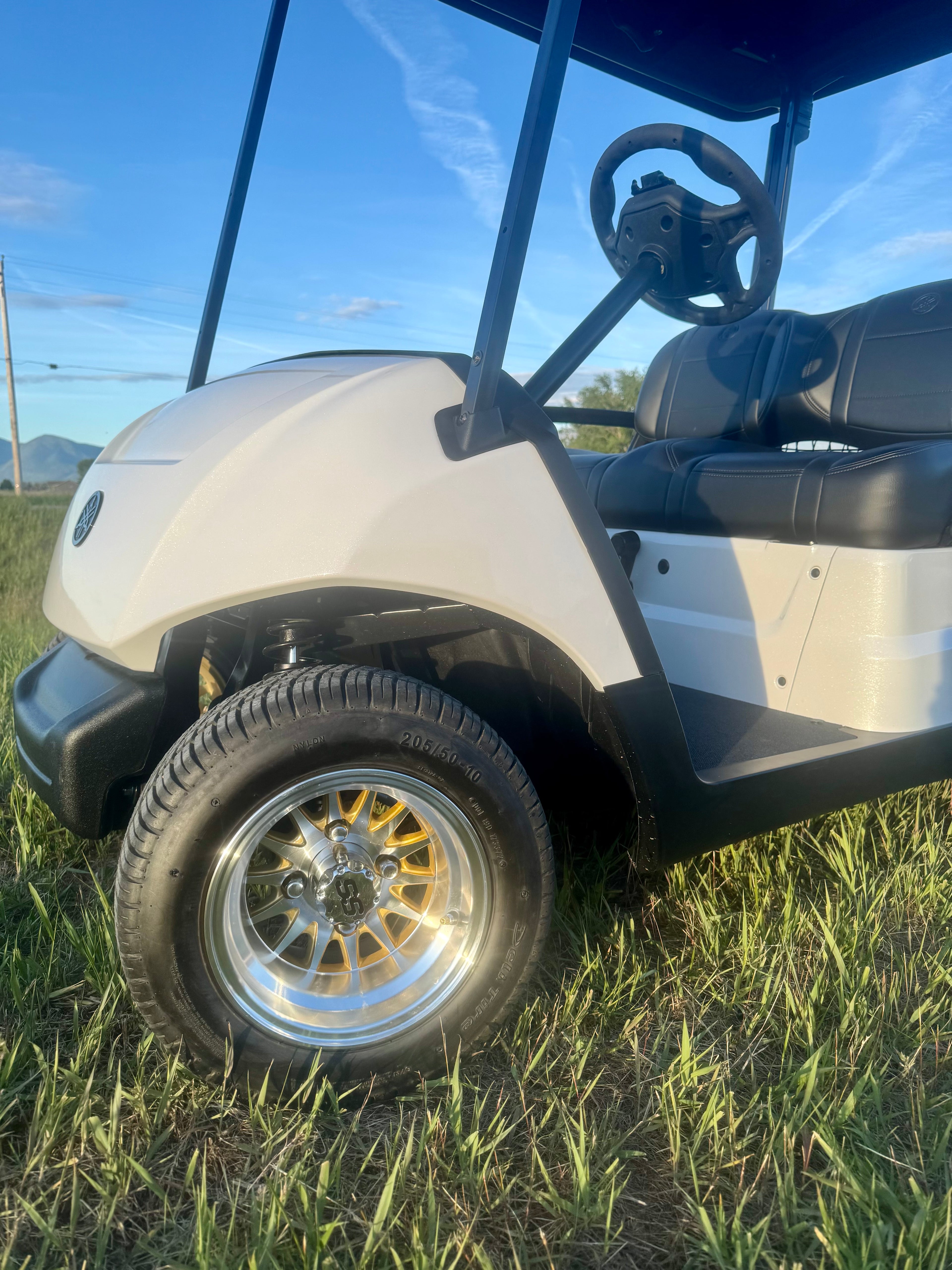 2026 QuieTech EFI Pearl White