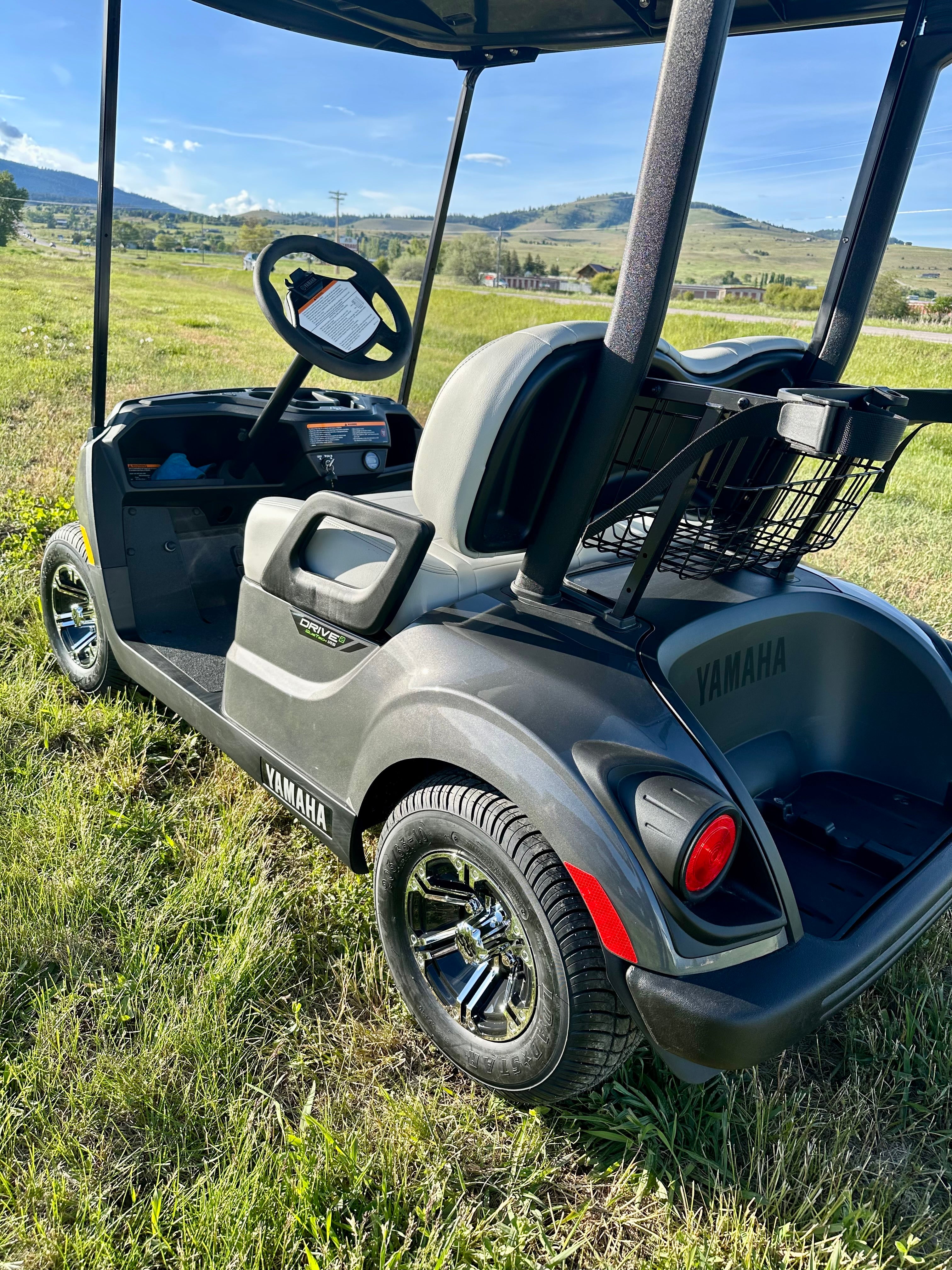 2026 Yamaha PTV QuieTech EFI Drive 2 Carbon