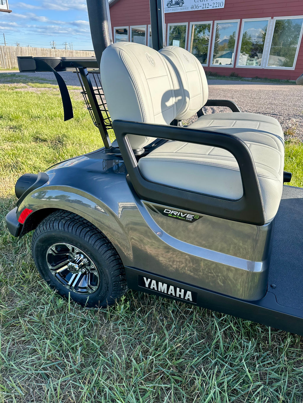 2026 Yamaha PTV QuieTech EFI Drive 2 Carbon